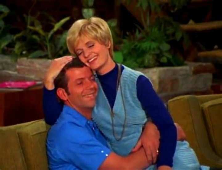 10 Corny Details about ‘The Brady Bunch’ That Could Change Your Perception of the Series