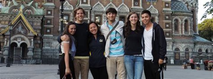 10 Pieces of Advice for Parents of Travel-Bound Teens