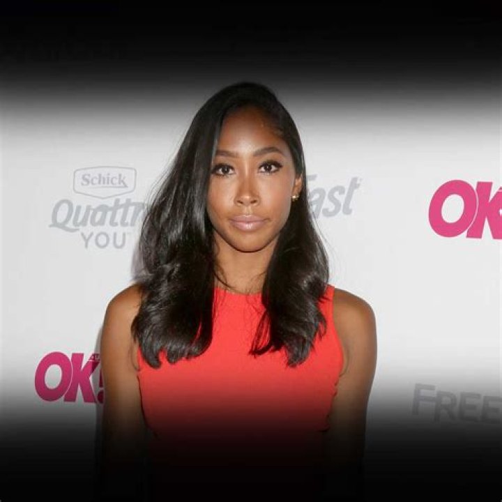 Apryl Jones - Age, Bio, Birthday, Family, Net Worth