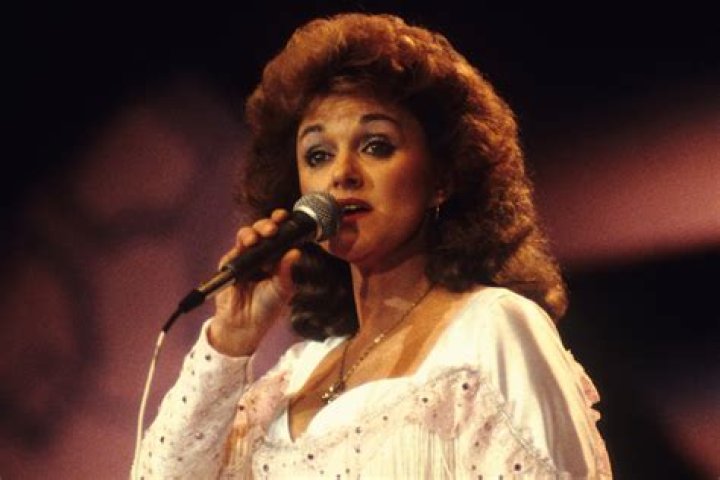 Bad News! Margo Smith Obituary News: Dayton, OH Woman, Renowned Country and Christian Music Singer Passes Away, Leaving a Void in Music