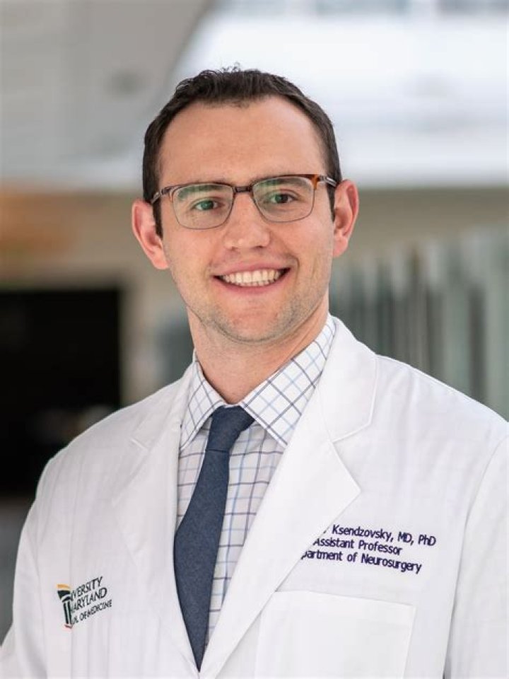 Christopher Miller joins the Department of Neurosurgery faculty
