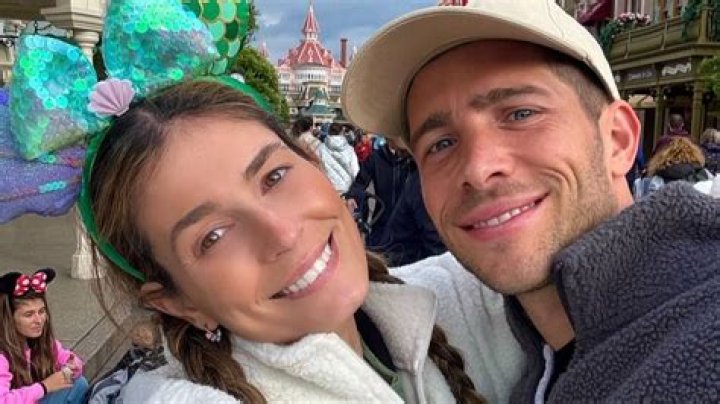 Here's everything you need to know about Sergi Roberto's wife, Coral Simanovich