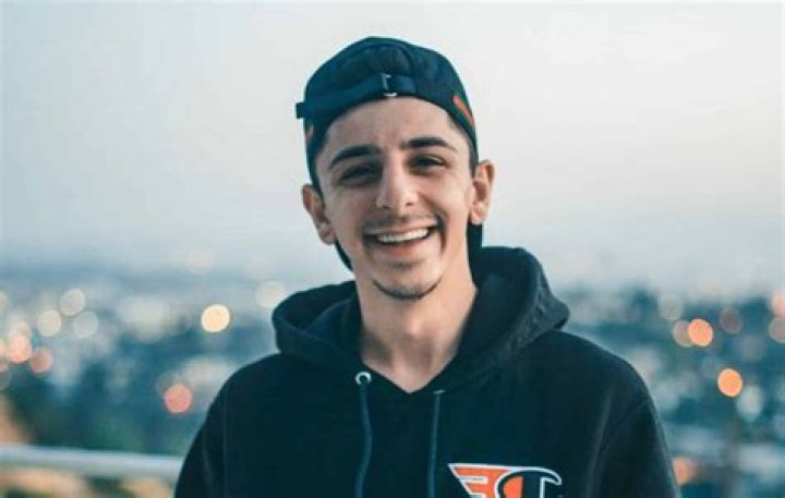 How old is Faze Rug? YouTuber’s age, biography, height, girlfriend, net worth