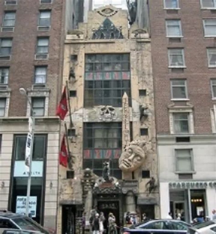 Jekyll & Hyde Club reportedly relocating its ghoulish quarters from 1409 Sixth Avenue