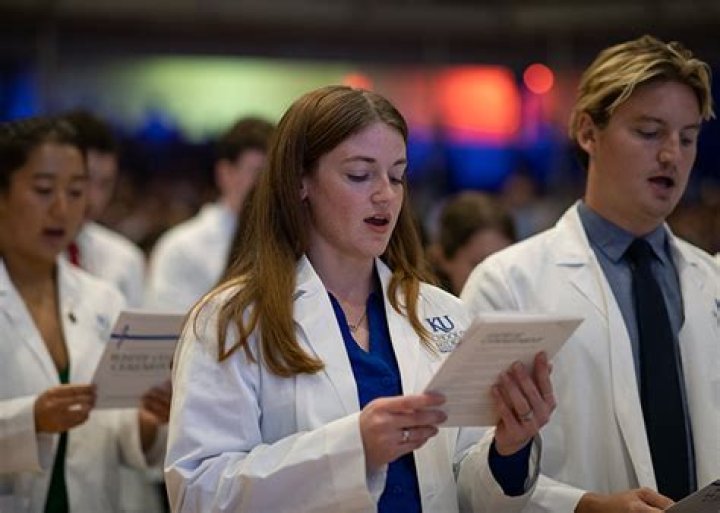 KU School of Medicine welcomes class of 2027 with White Coat Ceremony