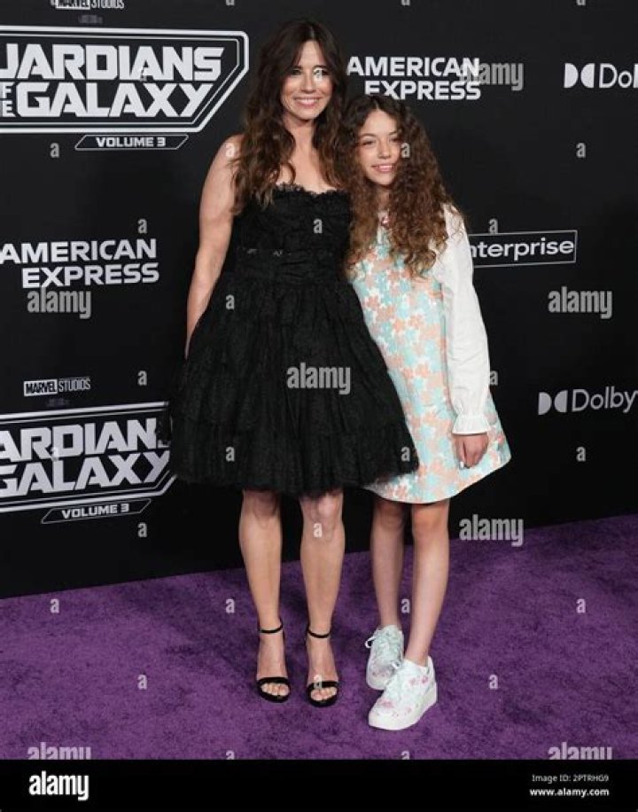 Lilah-Rose Rodriguez: Meet Linda Cardellini's Daughter