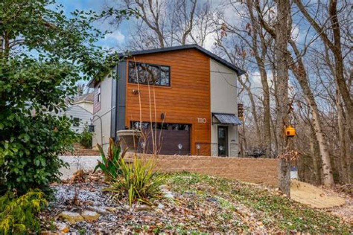 New Listings at Celebrity Favorite Rental on Central Park South