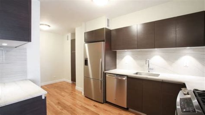 Stonehenge Tower, 210 West 89th Street, NYC - Rental Apartments