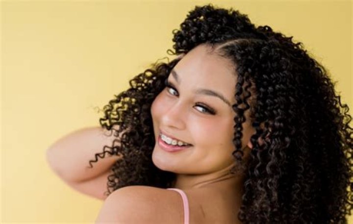 Veondre Mitchell biography, wiki, age, height, parents, net worth and latest updates