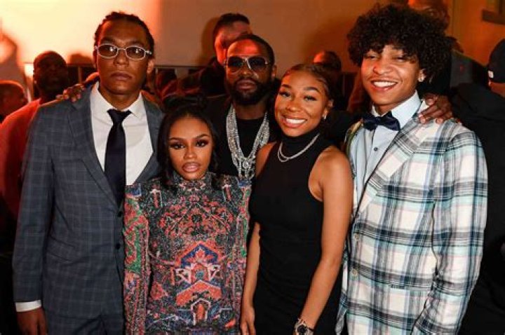 Who is Zion Shamaree Mayweather, Floyd Mayweather Jr.'s son?